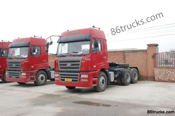 Hualing Heavy Truck 410 hp 6X4(10 wheels) LNG Dangerous Goods Tractor Truck Exterior (2) | 86Trucks