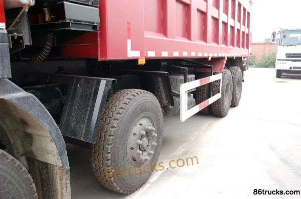 Hongyan New Dakang Heavy Truck 310 hp 8X4(12 wheels) Dump Truck Body (1) | 86Trucks