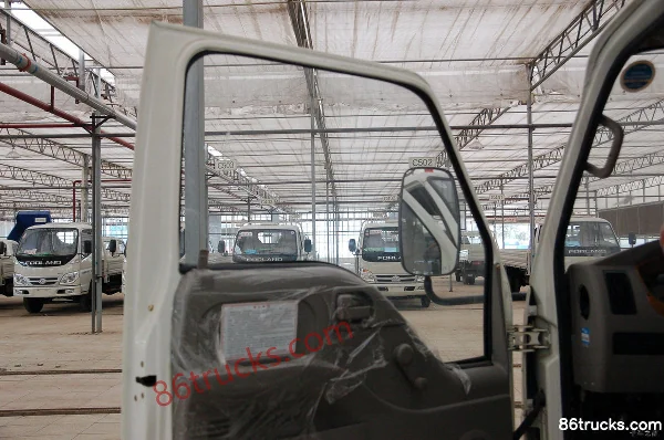Foton Forland Linghang II 103hp 4X2(6 wheels) Single Row Flatbed Light Truck Cab (2) | 86Trucks