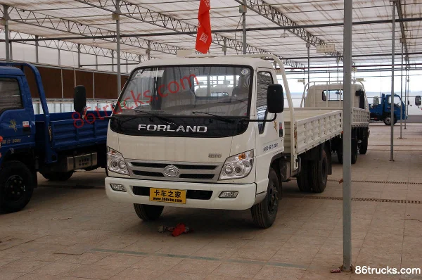 Foton Forland Linghang II 103hp 4X2(6 wheels) Single Row Flatbed Light Truck Exterior (2) | 86Trucks
