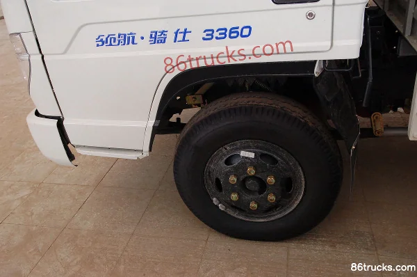 Shidai Linghang III 120hp 4X2(6 wheels) 5.2m single-row flatbed cargo truck Chassis (1) | 86Trucks