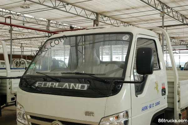Shidai Linghang III 120hp 4X2(6 wheels) 5.2m single-row flatbed cargo truck Exterior (3) | 86Trucks