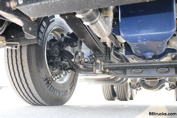 XCMG Hanfeng G7 460 hp 6X4(10 wheels) Dangerous Goods Tractor Truck Chassis (2) | 86Trucks