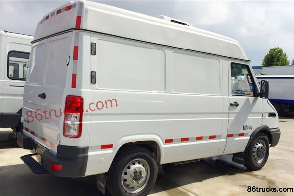 NAVECO 129 hp 4X2(6 wheels) refrigerated truck (Chengliwei brand) Exterior (3) | 86Trucks