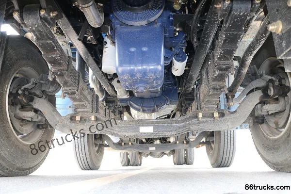 XCMG Hanfeng G7 Standard Load Edition 375hp 8X4(12 wheels) 9.5m cage truck (10t rear axle) Chassis (1) | 86Trucks