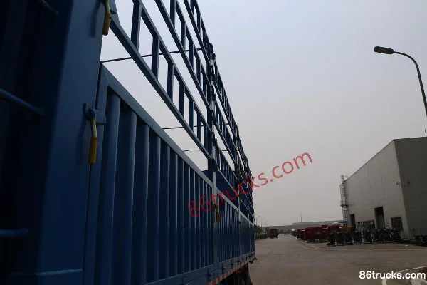 XCMG Hanfeng G7 Standard Load Edition 375hp 8X4(12 wheels) 9.5m cage truck (10t rear axle) Body (2) | 86Trucks