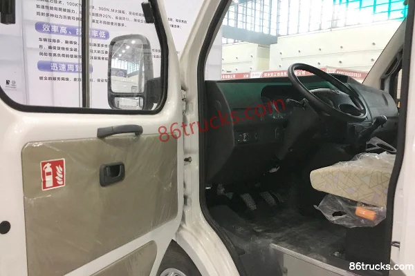 Wuling 2017 136 ch 1.9L fourgon de livraison fermé (frein à air) Cabine (1) | 86Trucks