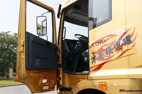 Hualing Hanma H6 camion lourd version renforcée 375 ch 6X4(10 roues) tracteur routier Cabine (1) | 86Trucks