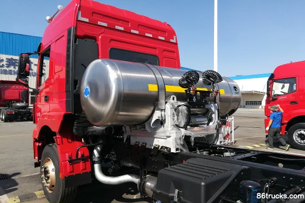 Beiben V3M camion lourd 380 ch 6X4(10 roues) tracteur routier LNG Châssis (2) | 86Trucks