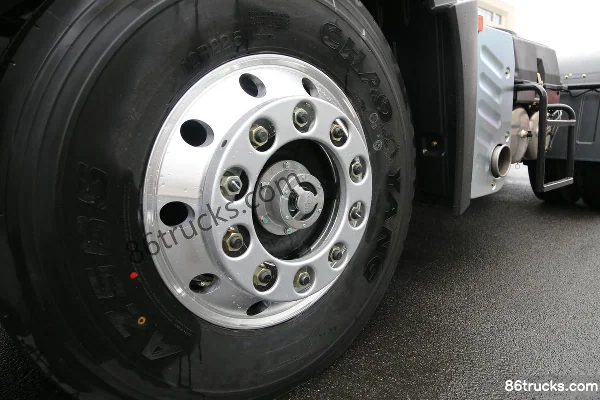 FAW Jiefang Qingdao JH6 Heavy Truck 500 hp 6X4(10 wheels) Tractor Truck (457 Rear Axle) Chassis (3) | 86Trucks