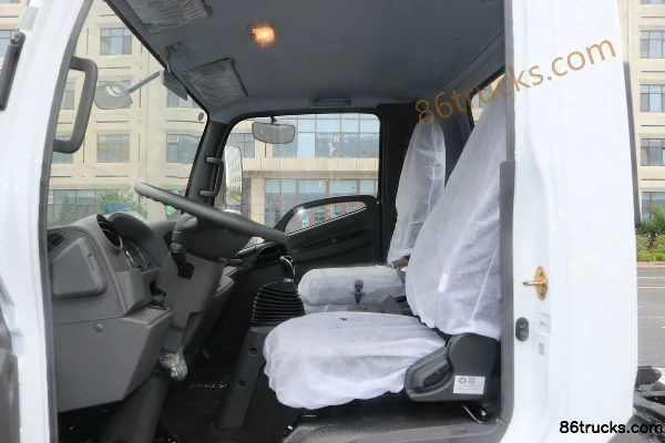 FAW Jiefang Hu VH 141 hp 4X2(6 wheels) 4.21m single-row stake truck chassis Cab (2) | 86Trucks