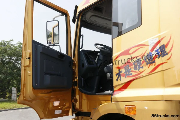 Hualing Hanma H6 camion lourd 350 ch 6X4(10 roues) tracteur routier LNG Cabine (1) | 86Trucks