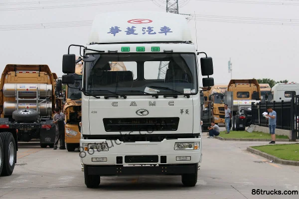 Hualing Heavy Truck Heavy-duty 420hp 6X4(10 wheels) Tractor Truck Exterior (2) | 86Trucks