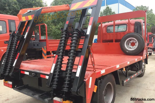 Dayun Aopuli 170 hp 4X2(6 wheels) Flatbed Truck (Runzhixing Brand) Exterior (3) | 86Trucks