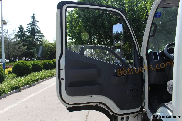 Foton Times M3 115 ch 4X2(6 roues) 4,16 m fourgon léger cabine avancée (1) | 86Trucks