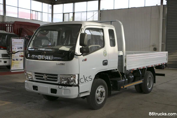 Dongfeng Duolika D5 2018 model 88 hp 4X2(6 wheels) 3.4m semi-row flatbed light truck (air brake) (economy) Exterior (3) | 86Trucks