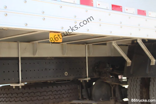 Foton Auhang R-Series 170hp 4X2(6 wheels) 6.8m Van Cargo Truck Body (1) | 86Trucks