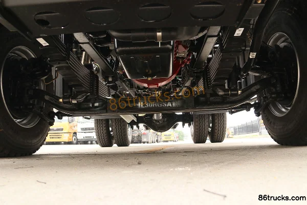 Hualing Hanma H6 Heavy Truck 420 hp 4X2(6 wheels) Tractor Truck Chassis (1) | 86Trucks