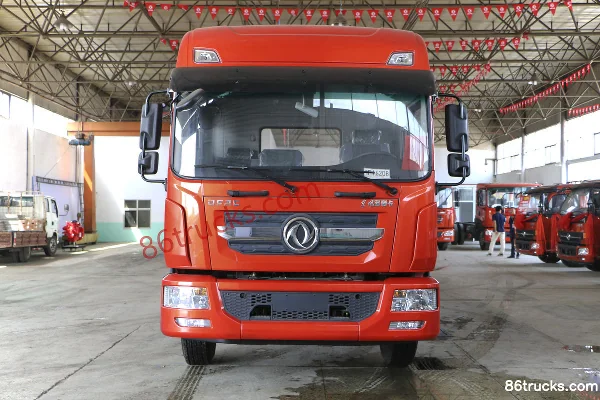 Dongfeng Duolika D12 260 hp 4X2(6 wheels) 8.6m Van Cargo Truck (China VI) Exterior (2) | 86Trucks