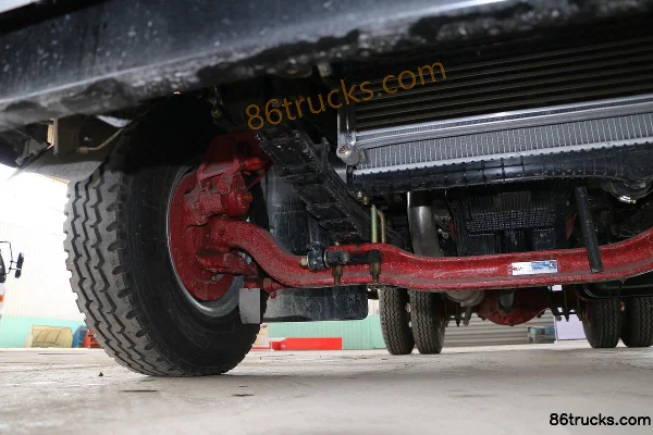 Dongfeng Kaipute K6-L 141hp 4X2(6 wheels) 4.17m single-row cage-type cargo truck Chassis (2) | 86Trucks