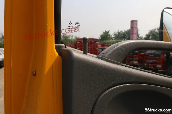 Dongfeng Duolika D6-S 2018 115 ch 4X2(6 roues) camion léger à plateau de 3,27 m, cabine double (2) | 86Trucks
