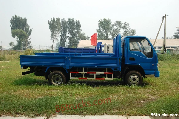 Kama 73 hp 4X2(6 wheels) 3.2m Single Row Flatbed Light Truck Exterior (3) | 86Trucks