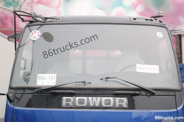 Foton Ruizhong Medium Truck 154 hp 4X2(6 wheels) 5.2m single-row flatbed cargo truck Exterior (3) | 86Trucks