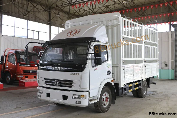Dongfeng Duolika D6-L 130 hp 4X2(6 wheels) 4.17m single-row stake truck Exterior (3) | 86Trucks
