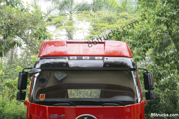 FAW Jiefang New J6P Heavy Truck Linghang Express Edition 460 hp 6X2R Tractor Truck Exterior (3) | 86Trucks
