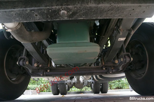 FAW Jiefang New J6P Heavy Truck Linghang Express Edition 460 hp 6X2R Tractor Truck Chassis (1) | 86Trucks