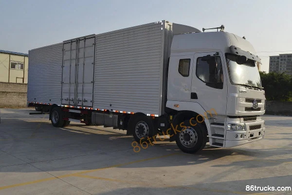 Dongfeng Dongfeng M5 heavy truck Cargo Trucks