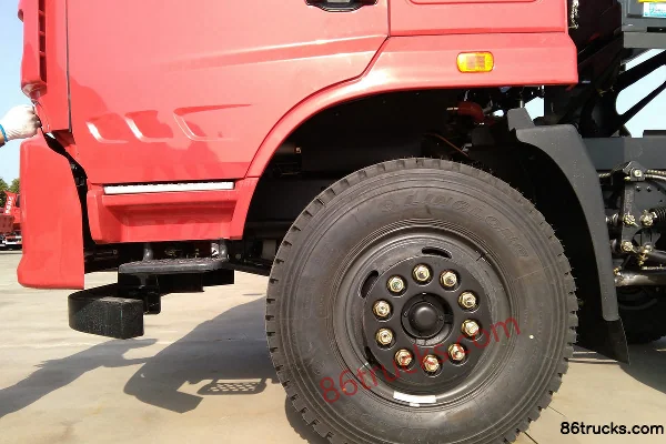 CHUANJIAO 180 ch 6X2(8 roues) camion benne 4,8 m Châssis (2) | 86Trucks