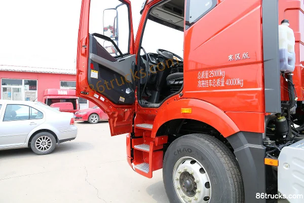 FAW Jiefang J6P Heavy Truck Standard Load 420 hp 6X4(10 wheels) Tractor Truck Cab (1) | 86Trucks