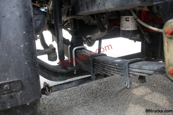 Sinotruk HOWO Tongshuai 154hp 4X2(6 wheels) 4.165m single-row flatbed light truck chassis (10-speed) (2) | 86Trucks