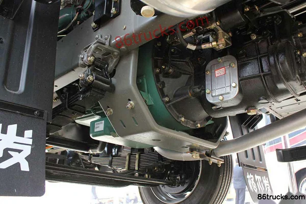 JAC Gallop K3L Medium Truck 170 hp 4X2(6 wheels) 6.8m Van Cargo Truck Chassis (1) | 86Trucks