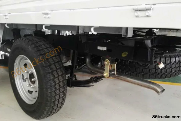 Qiling Auto T100 version luxe 2,2 L essence deux roues motrices pick-up monoplace Châssis (2) | 86Trucks