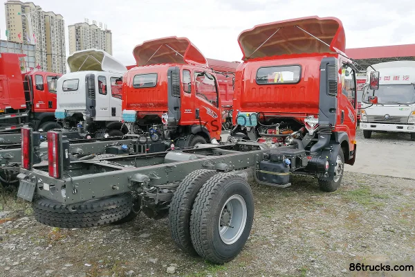 Sinotruk Ace 7 Series 154 ch 4X2(6 roues) 3.86 m Camion léger à ridelles avec cabine demi-avancée Extérieur (2) | 86Trucks