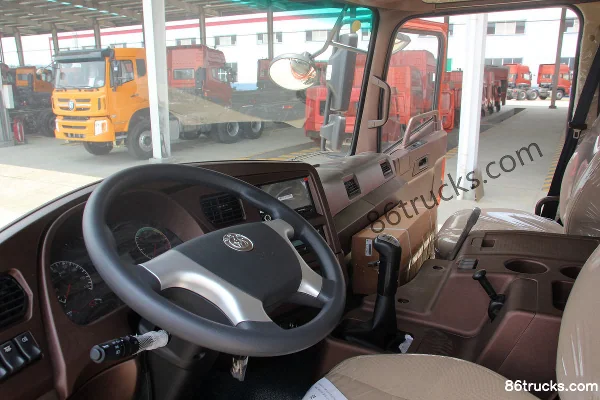 Sinotruk W5B-H poids lourd 280 ch 4X2(6 roues) 9,725 m camion porteur fourgon (Fast Gear) Cabine (3) | 86Trucks