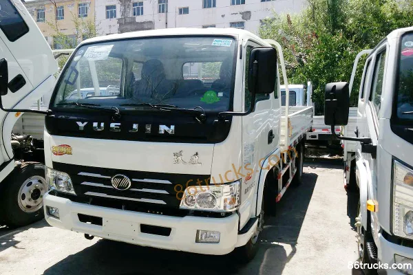 Yuejin Shuaihu H100-33 95 hp 4X2(6 wheels) 3.8m semi-crew flatbed light truck Exterior (2) | 86Trucks