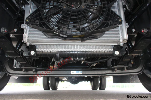 Hyundai Commercial Vehicle Shengtu H3 129 hp 4X2(6 wheels) 4.17m single-row flatbed light truck Chassis (2) | 86Trucks