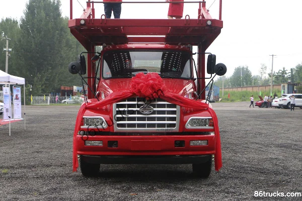Dongfeng Liuqi Longka Heavy Truck 270 hp 4X2(6 wheels) car carrier long-nose tractor truck Exterior (2) | 86Trucks
