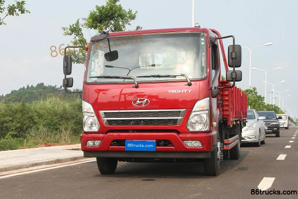 Hyundai Commercial Vehicle Shengtu H5 154hp 4X2(6 wheels) 4.17m single-row flatbed light truck Exterior (3) | 86Trucks