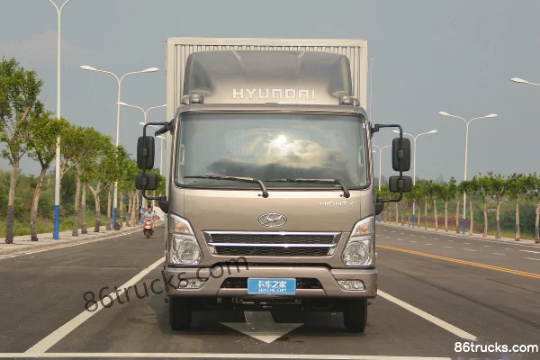 Hyundai Commercial Vehicle Shengtu H5 154hp 4X2(6 wheels) 5.12m AMT single-row van light truck (Allison) Exterior (2) | 86Trucks