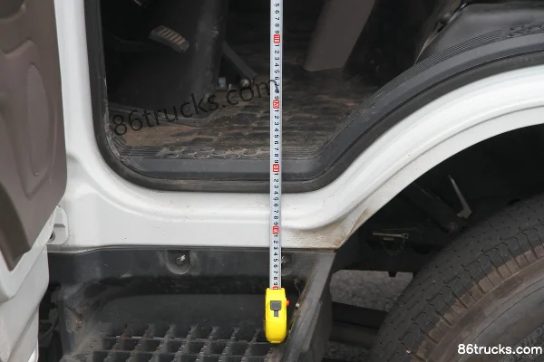 Foton Aumark S3 143hp 4X2(6 wheels) 4.17m single-row flatbed light truck (Beijing V) Cab (2) | 86Trucks