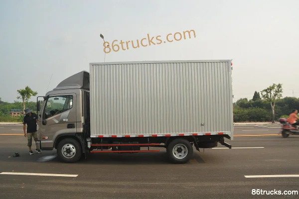 Hyundai Commercial Vehicle Shengtu H5 154hp 4X2(6 wheels) 5.12m AMT single-row van light truck (Allison) Body (2) | 86Trucks