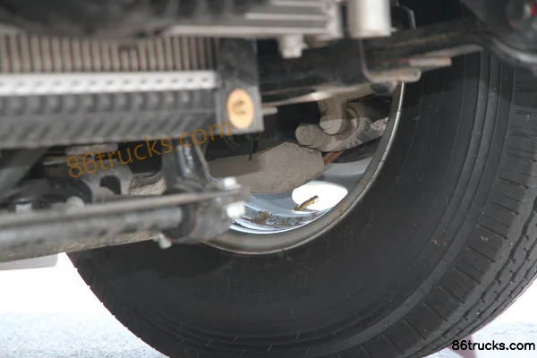 Hyundai Commercial Vehicle (formerly Sichuan Hyundai) ShengTu 129 hp 4X2(6 wheels) sweeper truck Chassis (3) | 86Trucks