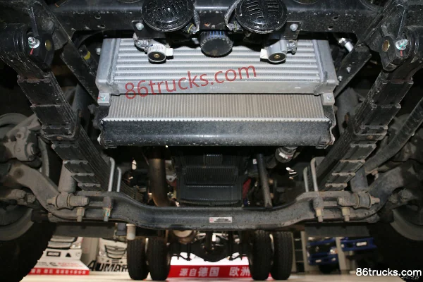 Foton Aumark 3 Series 143hp 4X2(6 wheels) 4.165m single-row van light truck (China V) Chassis (2) | 86Trucks