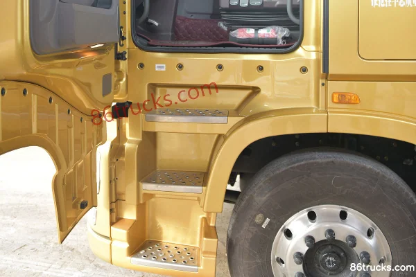 Dongfeng Commercial Vehicle Tianlong Flagship KX 520 hp 6X4(10 wheels) tractor truck (ZF 16-speed) Cab (1) | 86Trucks