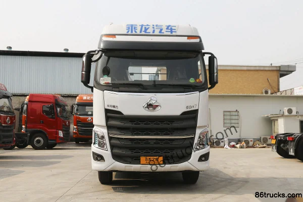 Dongfeng Liuqi Chenglong H7 Heavy Truck 500hp 6X2R Tractor Truck Exterior (2) | 86Trucks