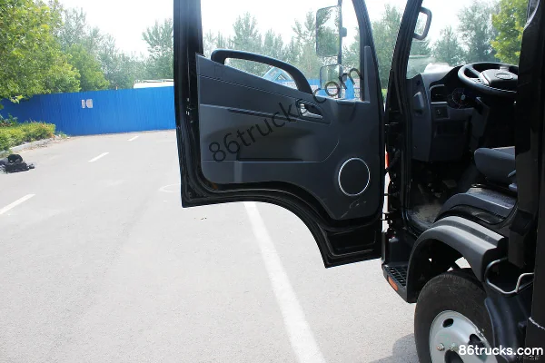 JAC Junling V3 120 ch 4X2(6 roues) camion fourgon léger 4,15 m cabine simple (1) | 86Trucks